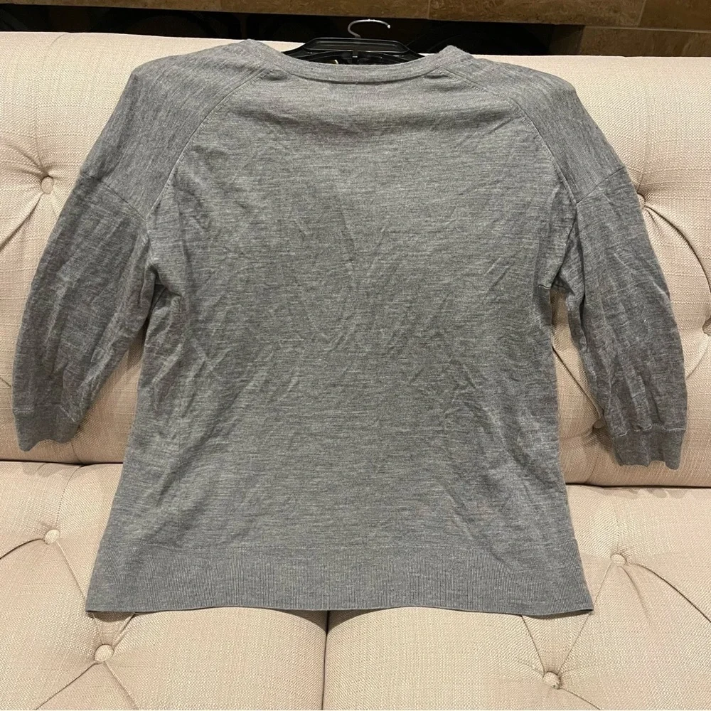 BB:  J. Crew Sweater Women’s XS Merino Wool V-neck Knit Top Gray 3/4 Sleeve
